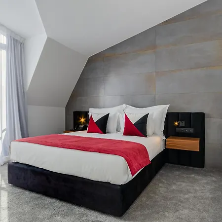 2m Boutique Hotel 3*