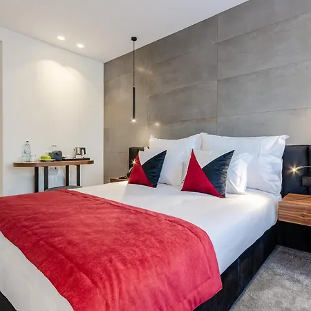 2m Boutique 蒙蒂茹