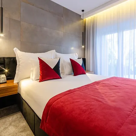 Hotel 2m Boutique 3*