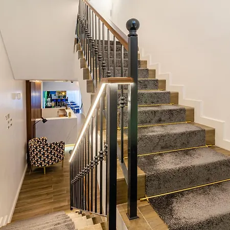 2m Boutique 3* Montijo